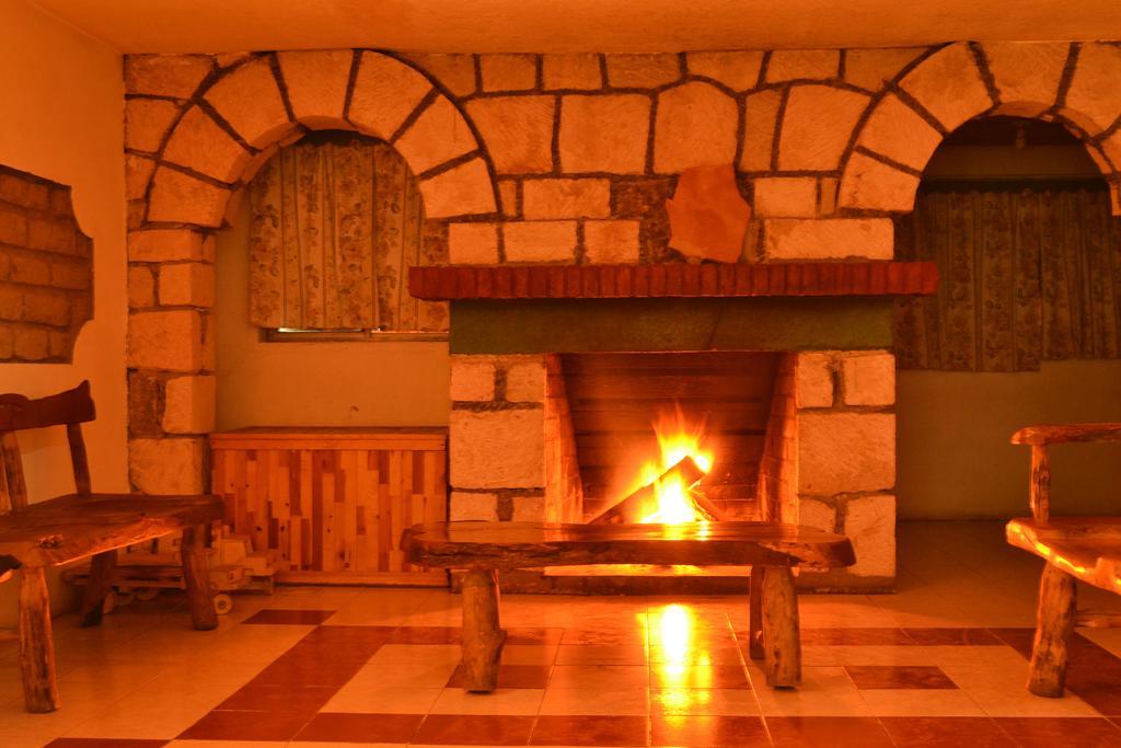 Hotel Posada Del Cobre Creel Kültér fotó