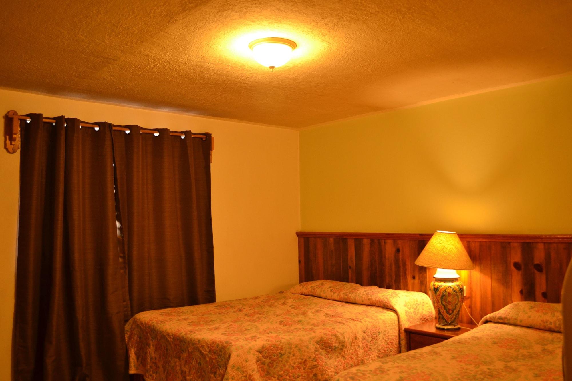 Hotel Posada Del Cobre Creel Kültér fotó