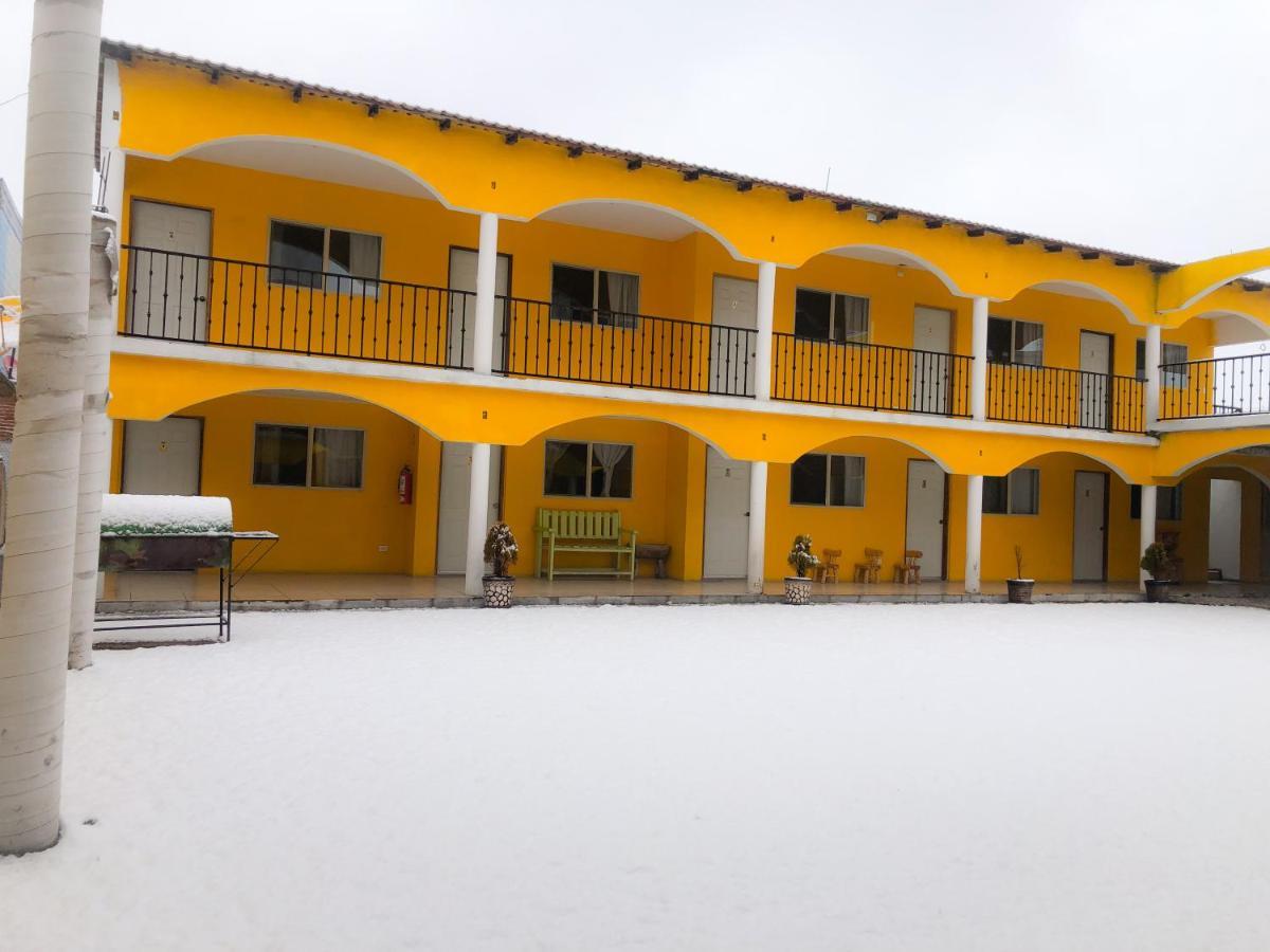 Hotel Posada Del Cobre Creel Kültér fotó