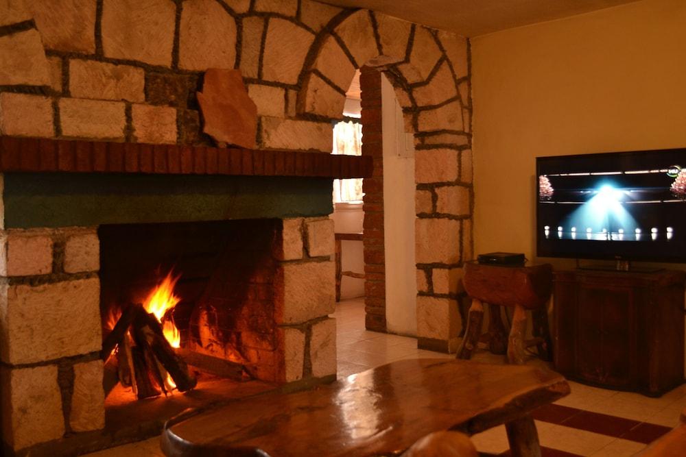 Hotel Posada Del Cobre Creel Kültér fotó